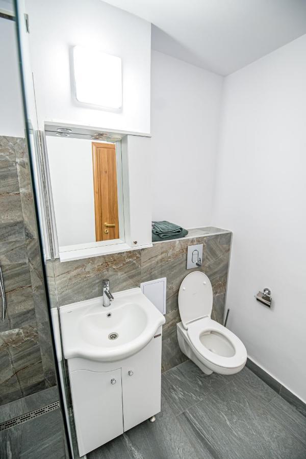 Apartament 3 Camere Royal Brasov Bagian luar foto